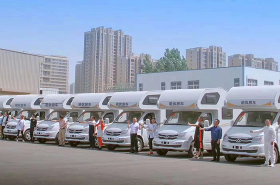 大通房车